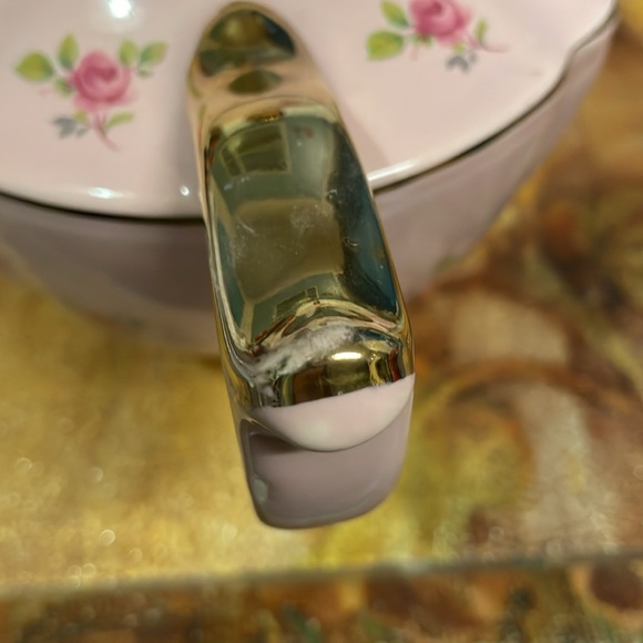 Vintage Chintz teapot - Picture 9 of 12